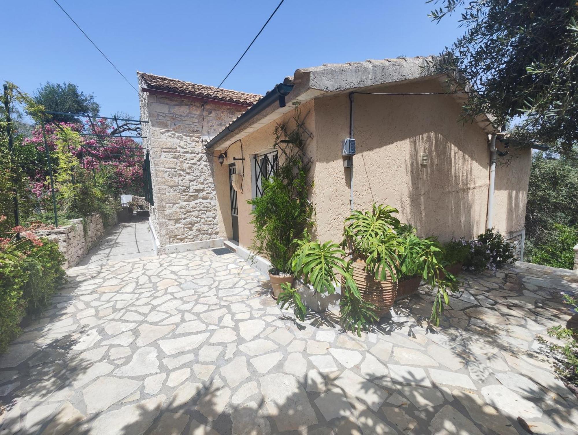 Rania'S Cottage Lákka Екстериор снимка