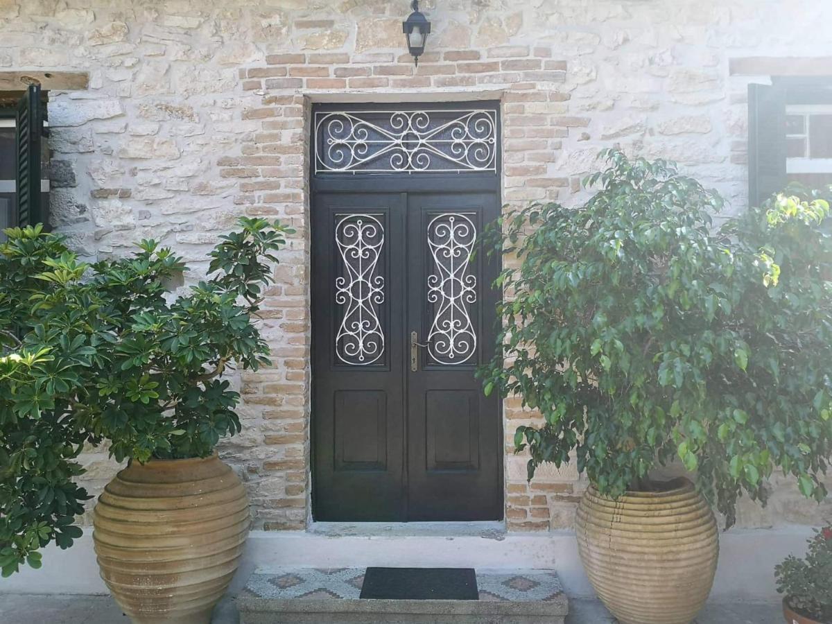 Rania'S Cottage Lákka Екстериор снимка